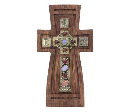 Крест настенный с камнями